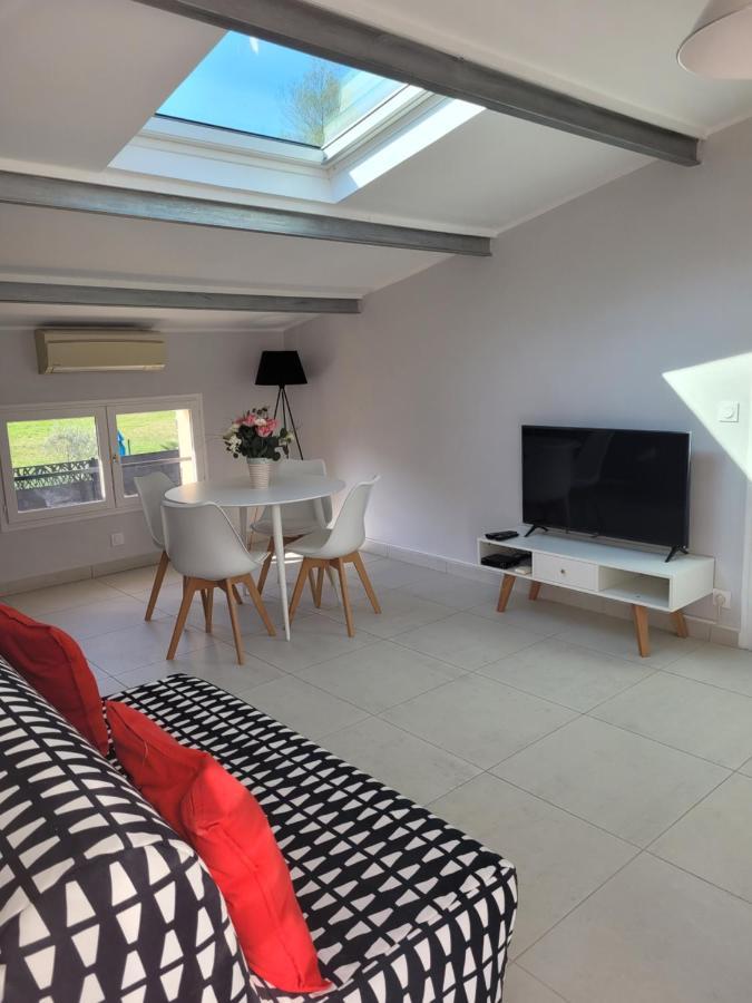 Villa L'Abaguie-Charmant Logement Au Calme Entre Mer Et Montagne Cagnes-sur-Mer Eksteriør bilde